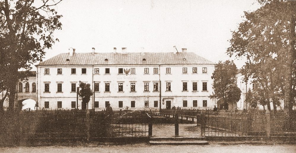 Pałac Zamoyskich w okresie międzywojennym.
